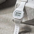 Casio Casio G-Shock GMD-S5600BA-7DR (GMD-S5600BA-7), g-shock япония женские часы на браслете полимер боковой вид