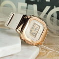 Casio Casio G-Shock GM-S5600UPG-4ER g-shock японские женские часы на браслете пластик боковой вид