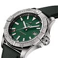 Breitling Breitling Avenger Automatic 42 A17328101L1X1  наручные мужские часы фото под углом.