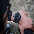 Casio Casio G-Shock DW-6900MS-1 , наручные мужские часы фото под углом