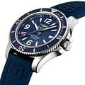 Breitling Breitling Superocean Automatic 44 A17367D81C1S1 , наручные мужские часы фото под углом
