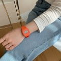 Casio F-91WC-4A2 женские часы застежка крупным планом