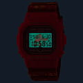 Casio Casio G-Shock DW-5600SMB-4DR мужские часы фиолетовый циферблат на запястье