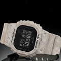 Casio Casio G-Shock DW-5600WM-5 DW-5600 наручные мужские часы фото под углом.