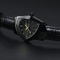 Hamilton Hamilton Ventura S Quartz H24201730  — детали корпуса и кожаный