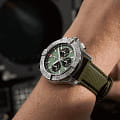 Breitling Breitling Avenger B01 Chronograph 44 AB0147101L1X1 мужские часы зеленый циферблат на запястье