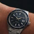 Seiko SRPG05J1 наручные мужские часы застежка крупным планом
