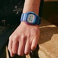 Casio Casio G-Shock DWE-5600PR-2DR (DWE-5600PR-2) , наручные мужские часы фото под углом
