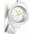 Rado Rado Hyperchrome R32257012 женские часы белый циферблат на запястье
