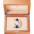 Omega Omega De Ville Tresor 435.13.40.21.02.001 de ville швейцарские мужские часы на браслете кожаный боковой вид